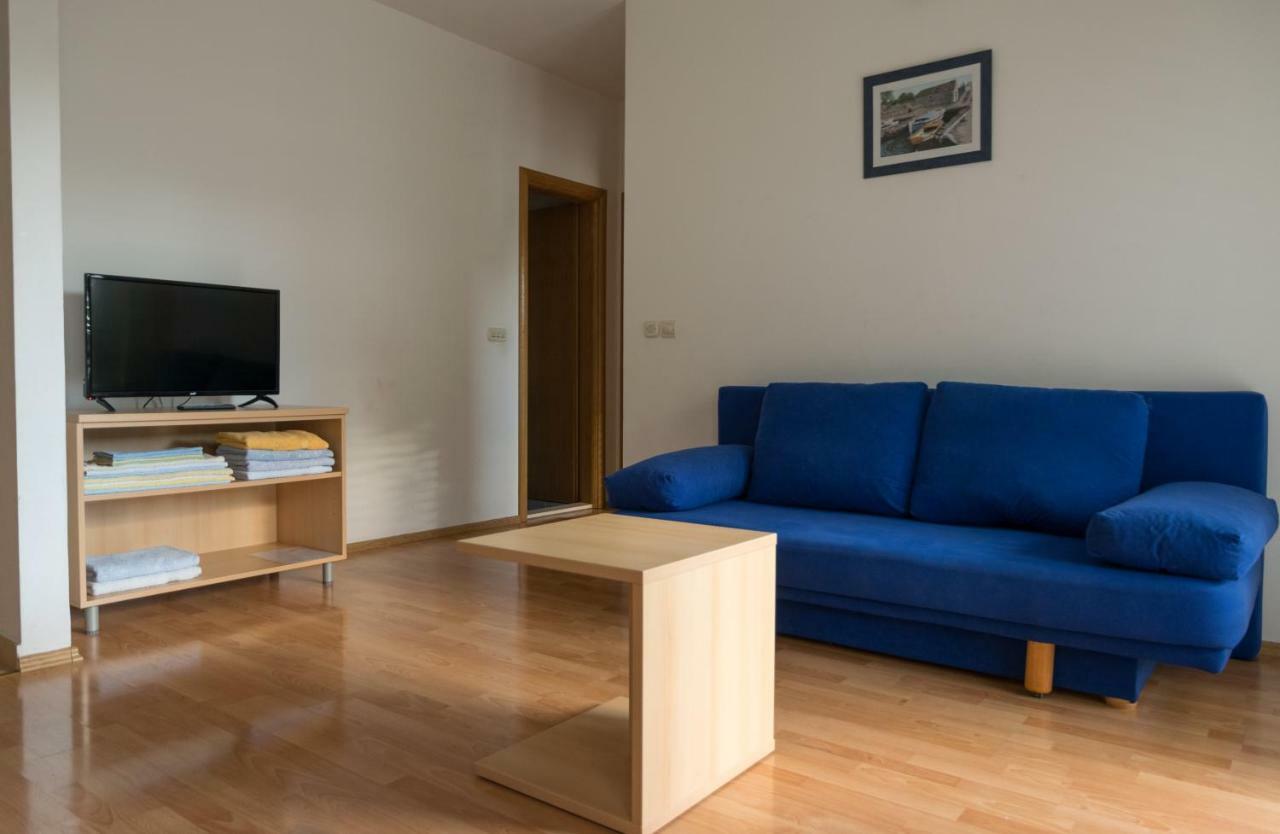 House Vera Apartman Baška Voda Kültér fotó