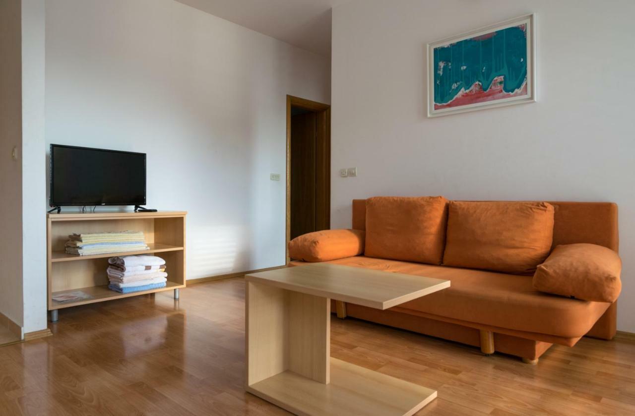 House Vera Baška Voda Kültér fotó