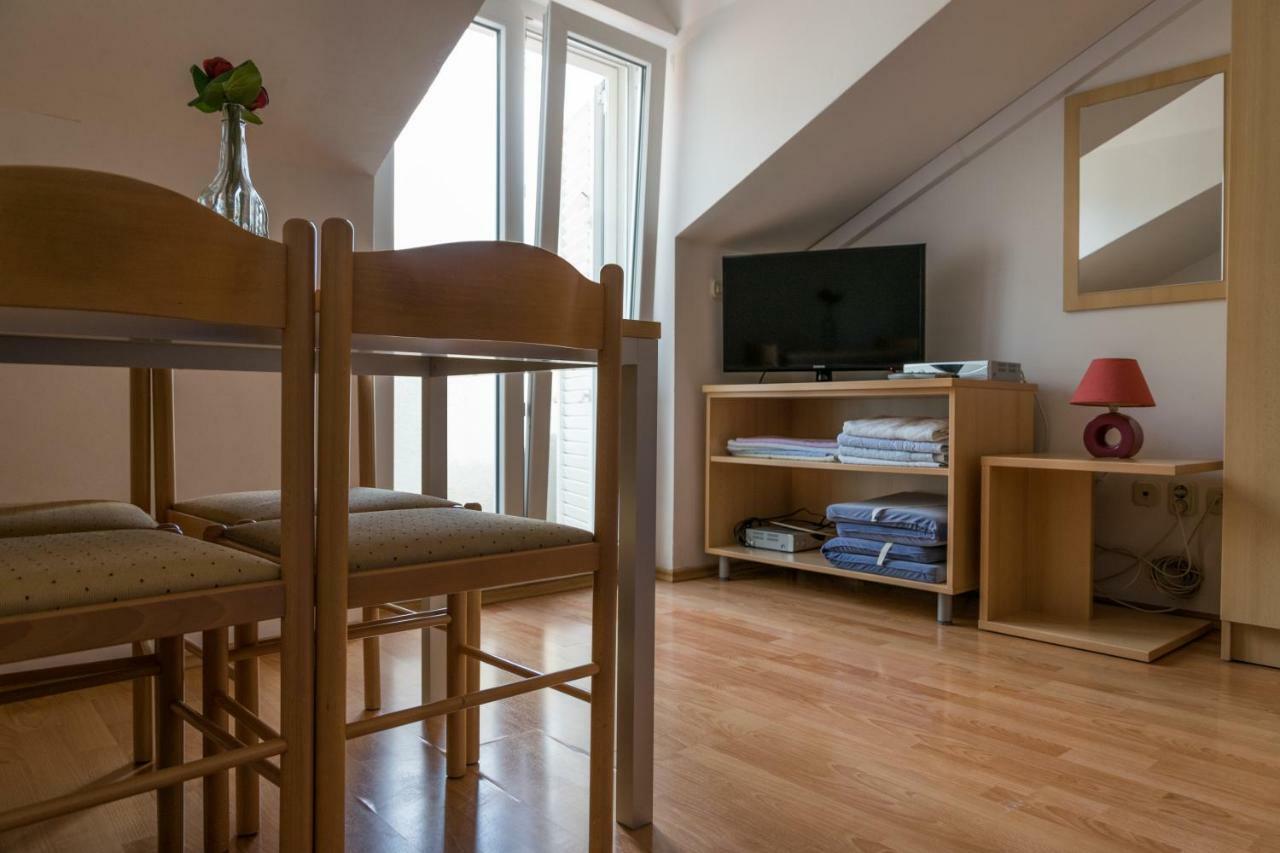 House Vera Baška Voda Kültér fotó